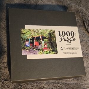 Lantern Press - Camper Van With Psychedelic Paint - 1000 Piece Puzzle